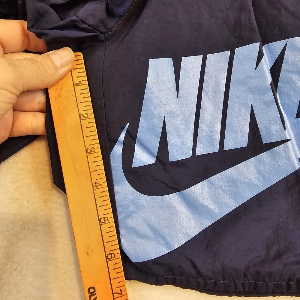 Nike Boys Navy Blue swimm Shorts Size XL
